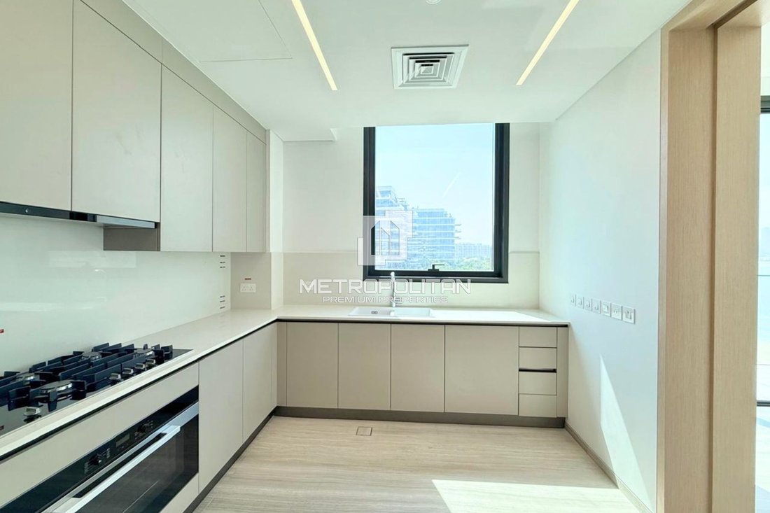 Apartment in Palm Jumeirah, Dubai, United Arab Emirates 5 - 17069097