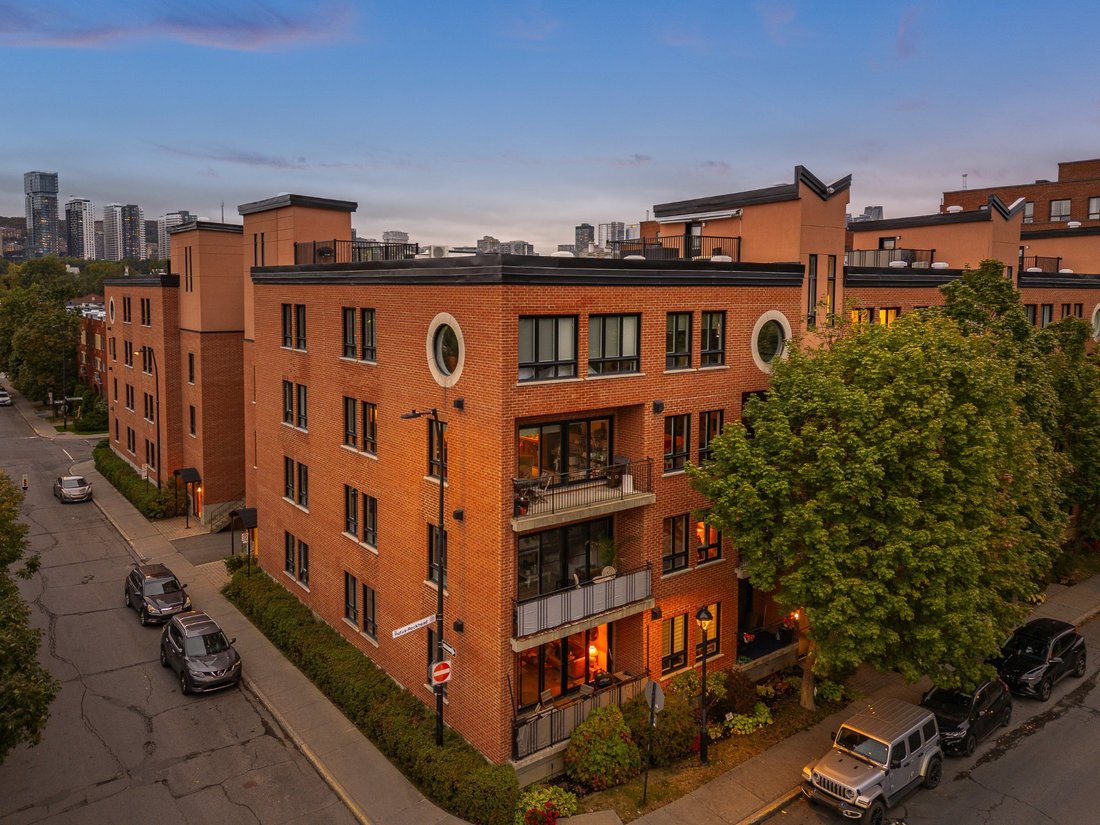 Apartment in Montréal, Quebec, Canada 1 - 19007399