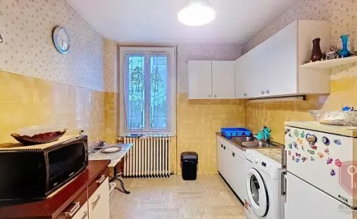 House in Est, Ville-la-Grand, France 1
