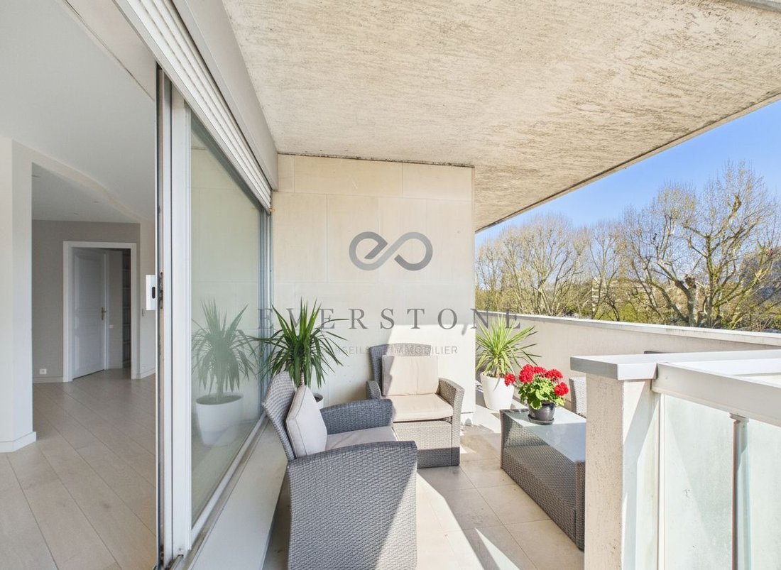 Apartment in La Plaine des Sablons, Neuilly-sur-Seine, France 1 - 19004802