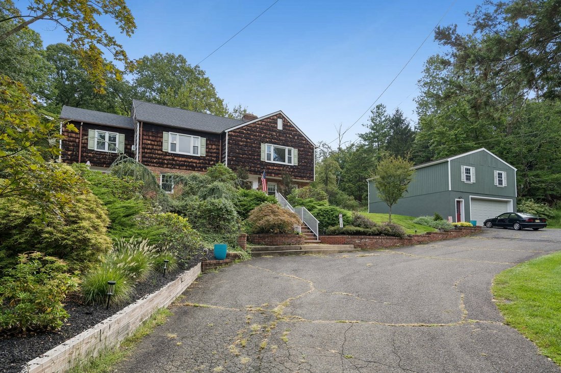 House in Watchung, New Jersey, United States 1 - 19000087