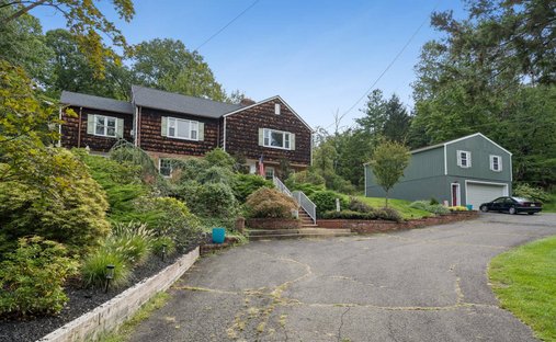 House in Watchung, New Jersey, United States 1