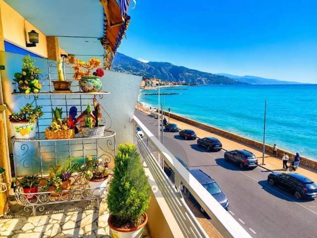 Apartamento en Menton, Provenza-Alpes-Costa Azul, Francia 2 - 17449116
