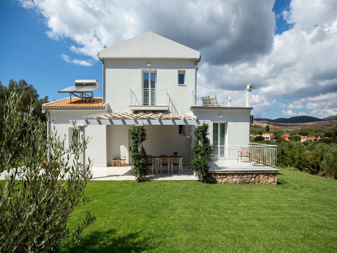 Villa in Argostoli, Peloponnese, Western Greece and the Ionian, Greece 2 - 19006747