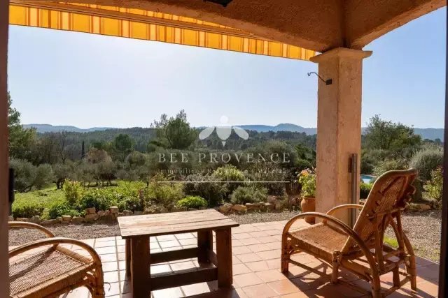 Villa en Carcès, Provenza-Alpes-Costa Azul, Francia 5 - 16296994