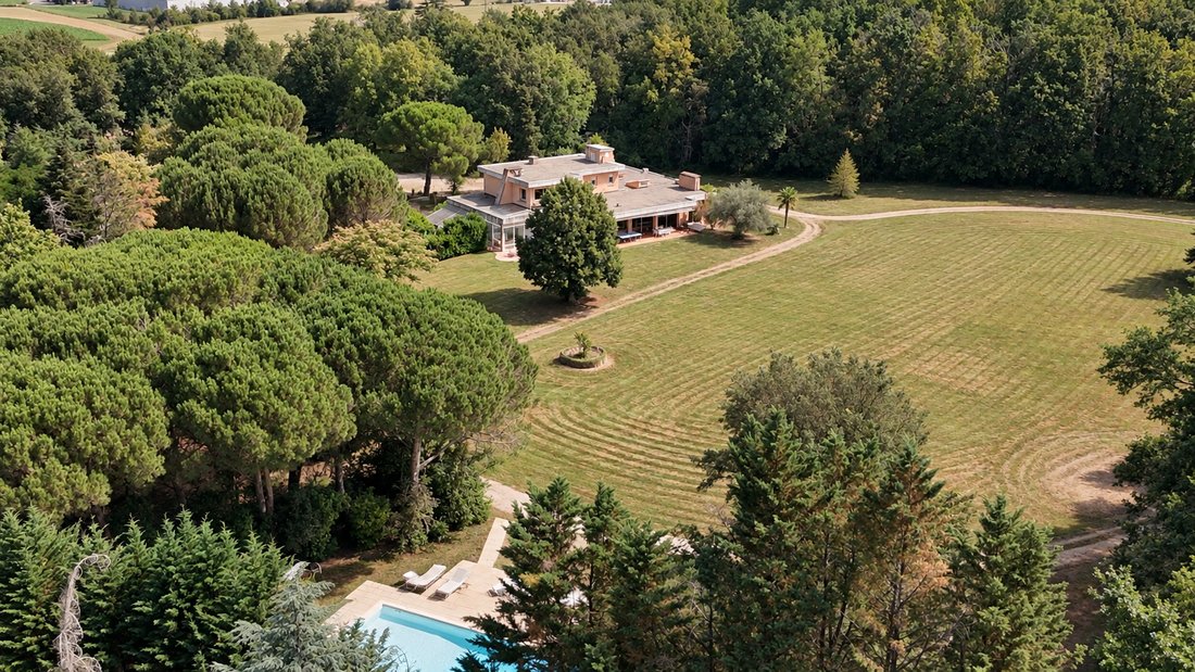 Finca en Negrepelisse, Occitania, Francia 1 - 18439670