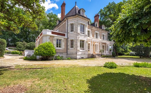 Villa in Corgnac-sur-l'Isle, Nouvelle-Aquitaine, France 1