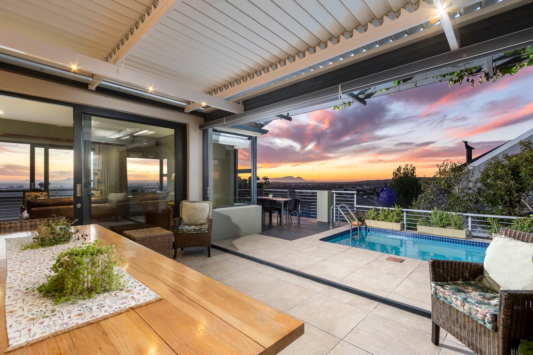 Country House in Strand, Helderberg, Cape Town 5 - 19002155
