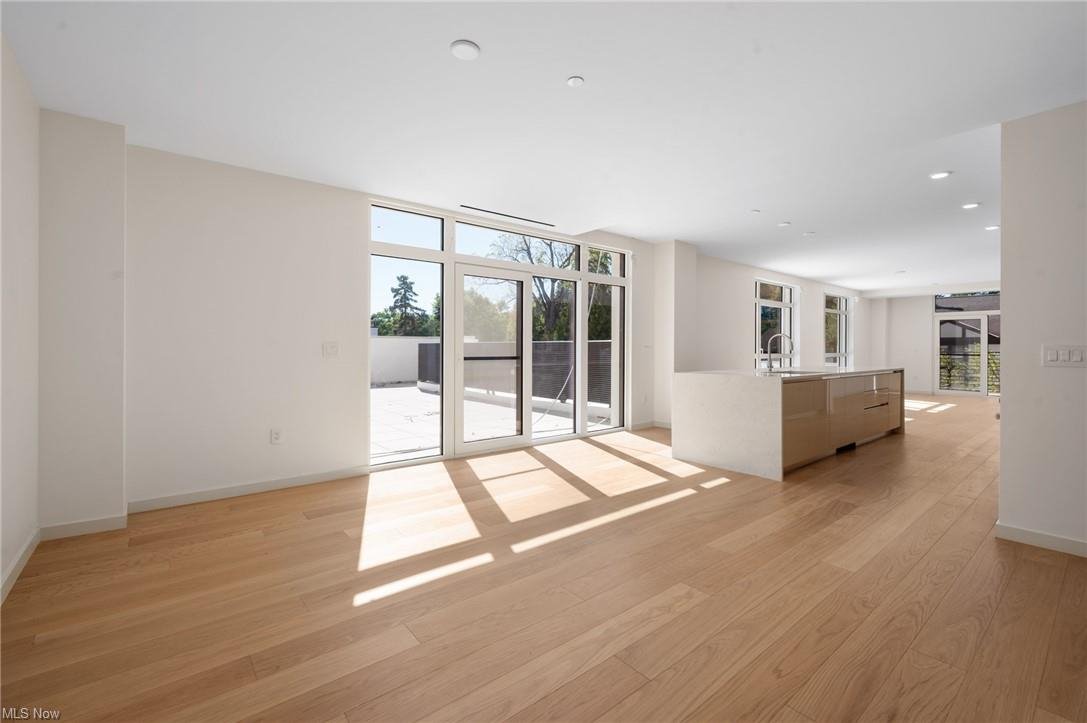 Condo in Rocky River, Ohio, United States 5 - 16230290