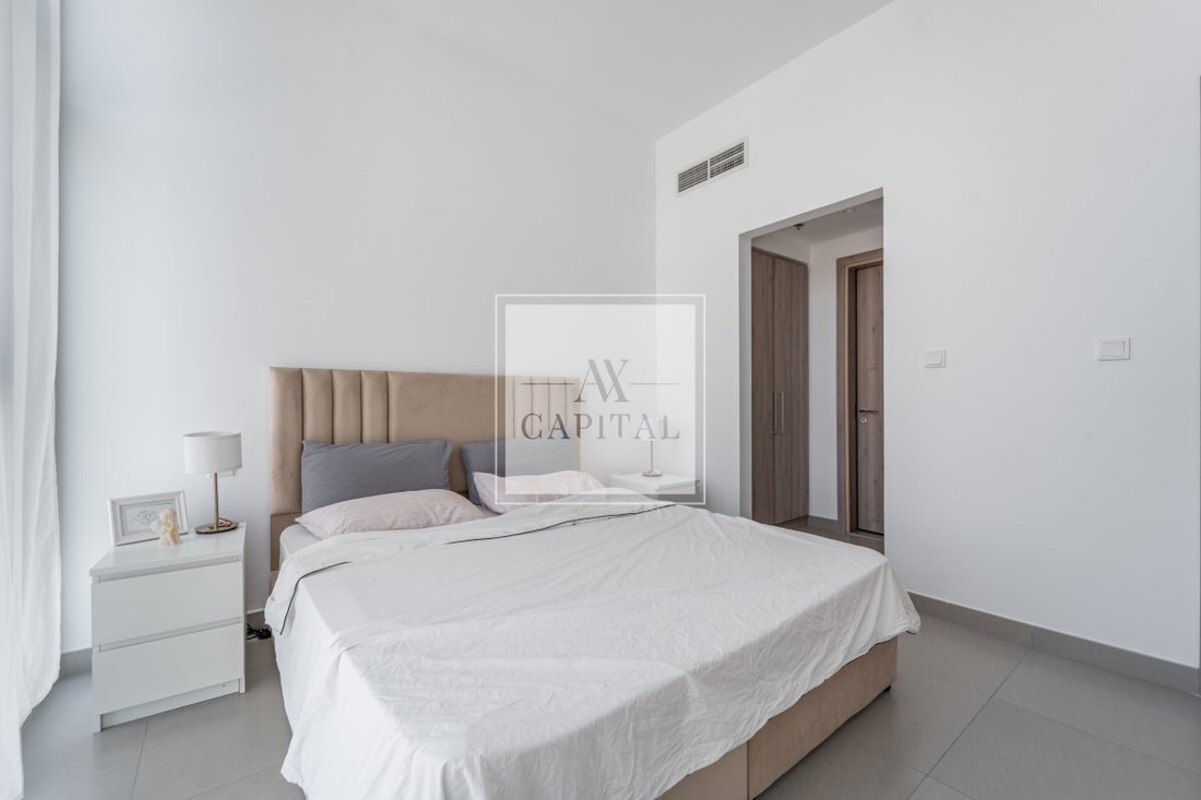 Apartment in Tilal Al Ghaf, Dubai, United Arab Emirates 3 - 19004552