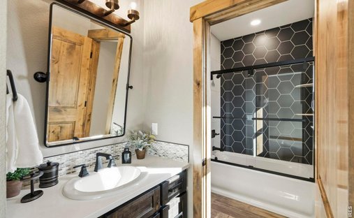House in Berthoud, Colorado, United States 1