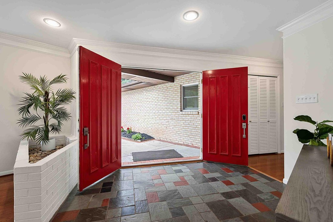 House in Oakton, Virginia, United States 4 - 19005988