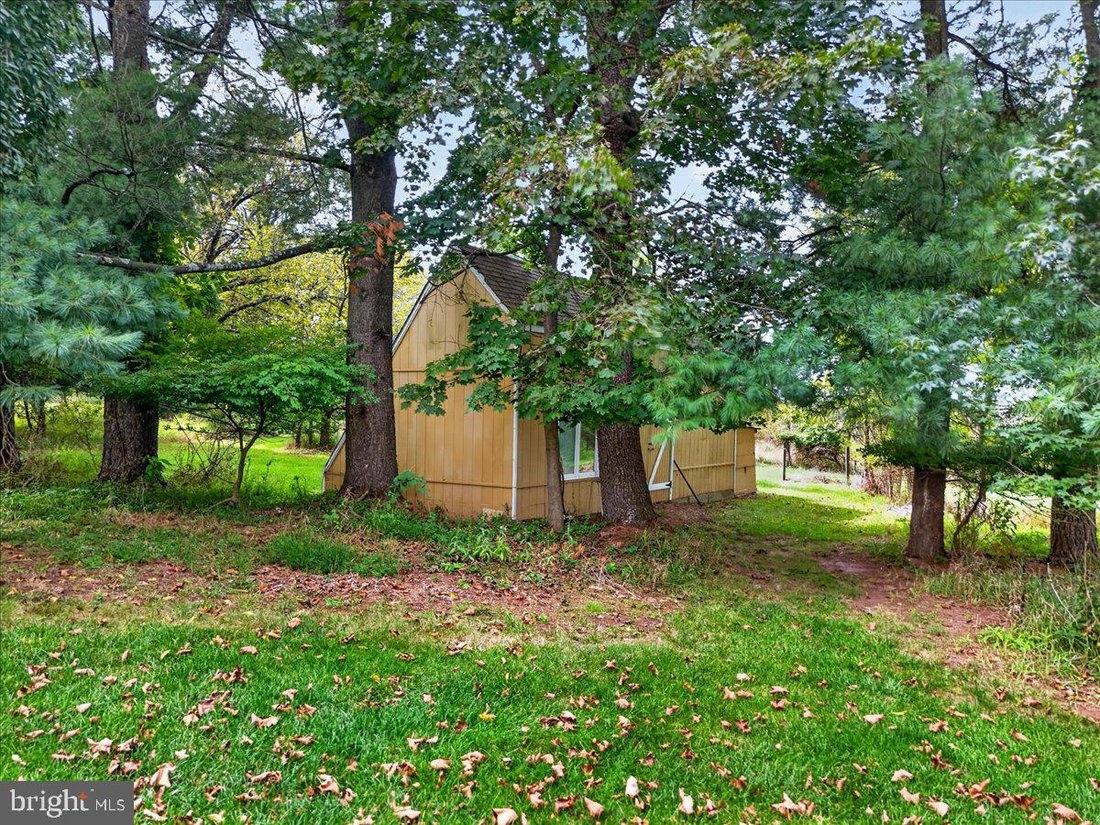 House in East Amwell Township, New Jersey, United States 5 - 19002305