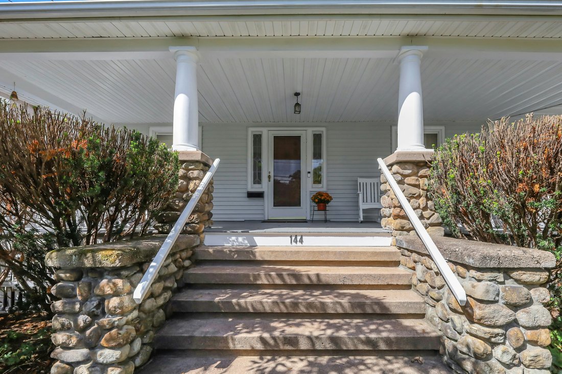 House in Ridgewood, New Jersey, United States 2 - 19000039
