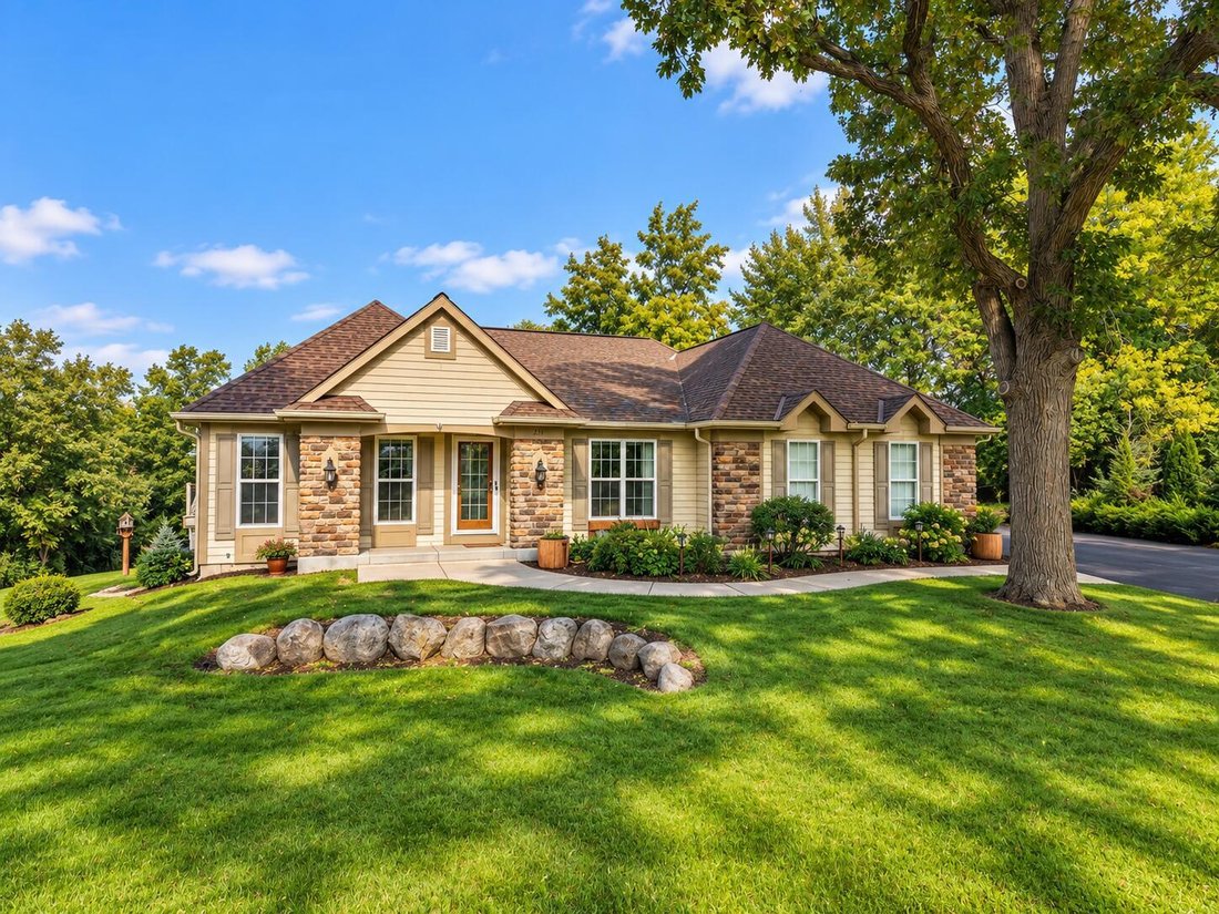 House in Wales, Wisconsin, United States 1 - 19006884