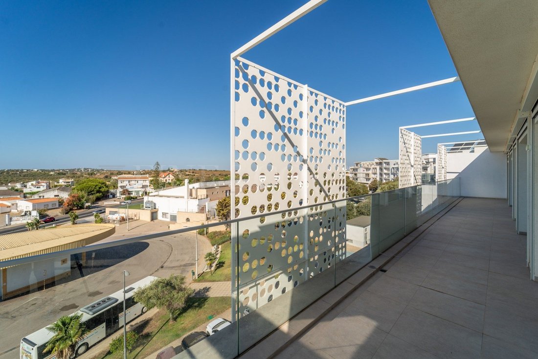 Penthouse in Lagoa e Carvoeiro, Algarve, Portugal 1 - 19005038