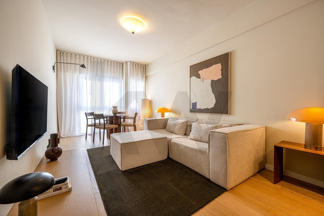 Apartment in Avenidas Novas, Lisbon, Portugal 3 - 19007047
