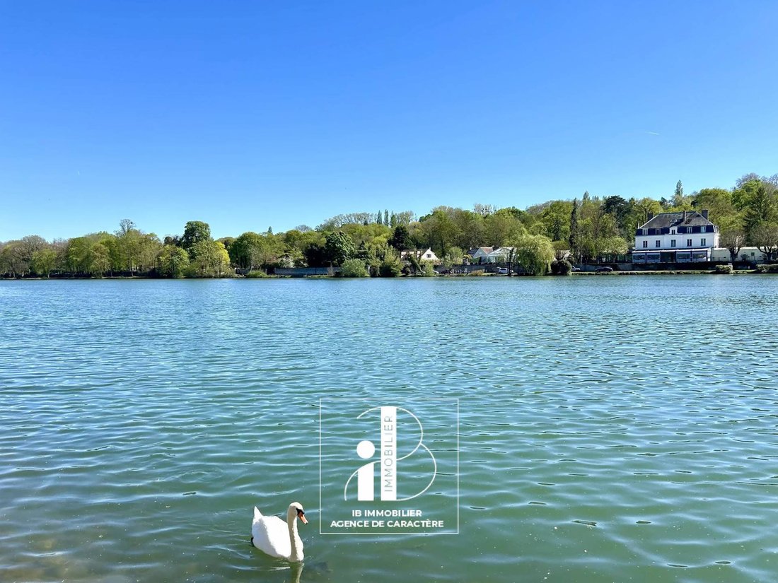Estate in Seine-Port, Ile-de-France, France 2 - 17899041