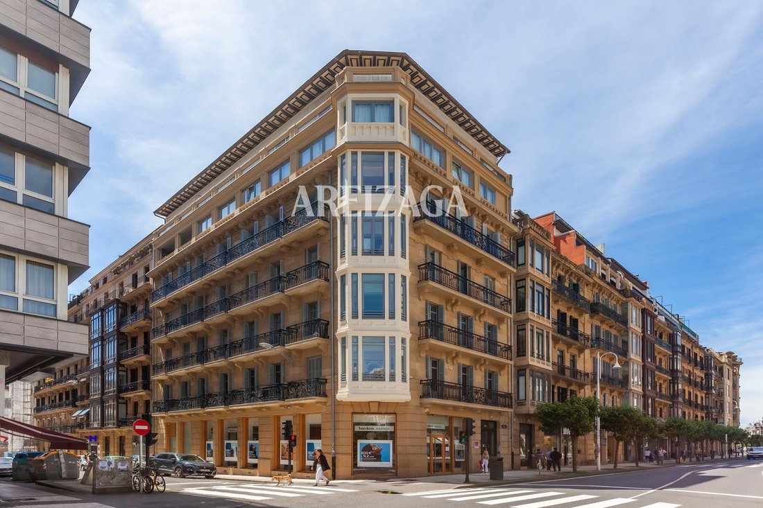 Apartment in Ipar-Ekialdea, Donostia-San Sebastian, Spain 1 - 19000318