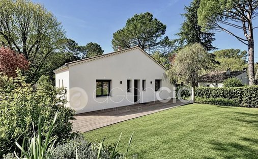 Villa in Blanchisserie, Le Cannet, France 1