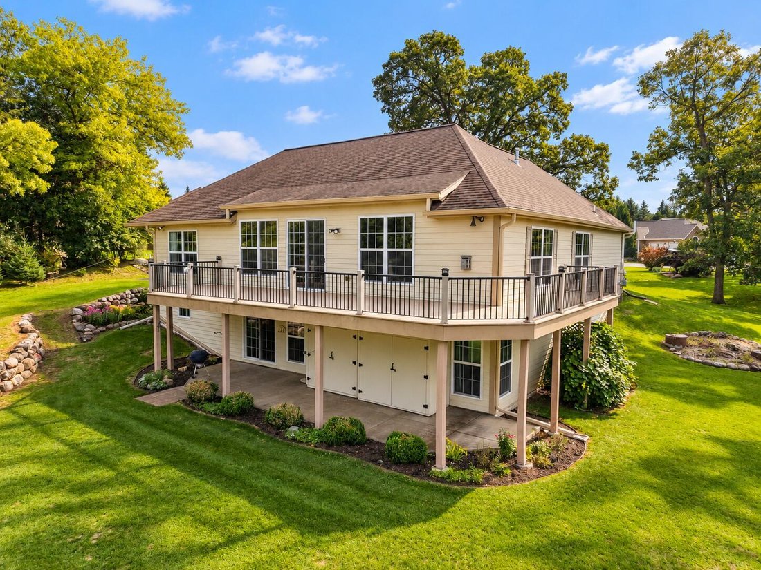 House in Wales, Wisconsin, United States 4 - 19006884