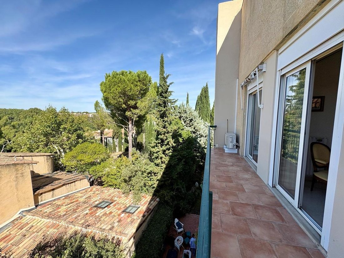 Apartment in Granettes-Jauberte-Sainte Anne, Aix-en-Provence, France 2 - 19007948