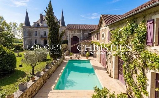 Chateau in Habas, Nouvelle-Aquitaine, France 1