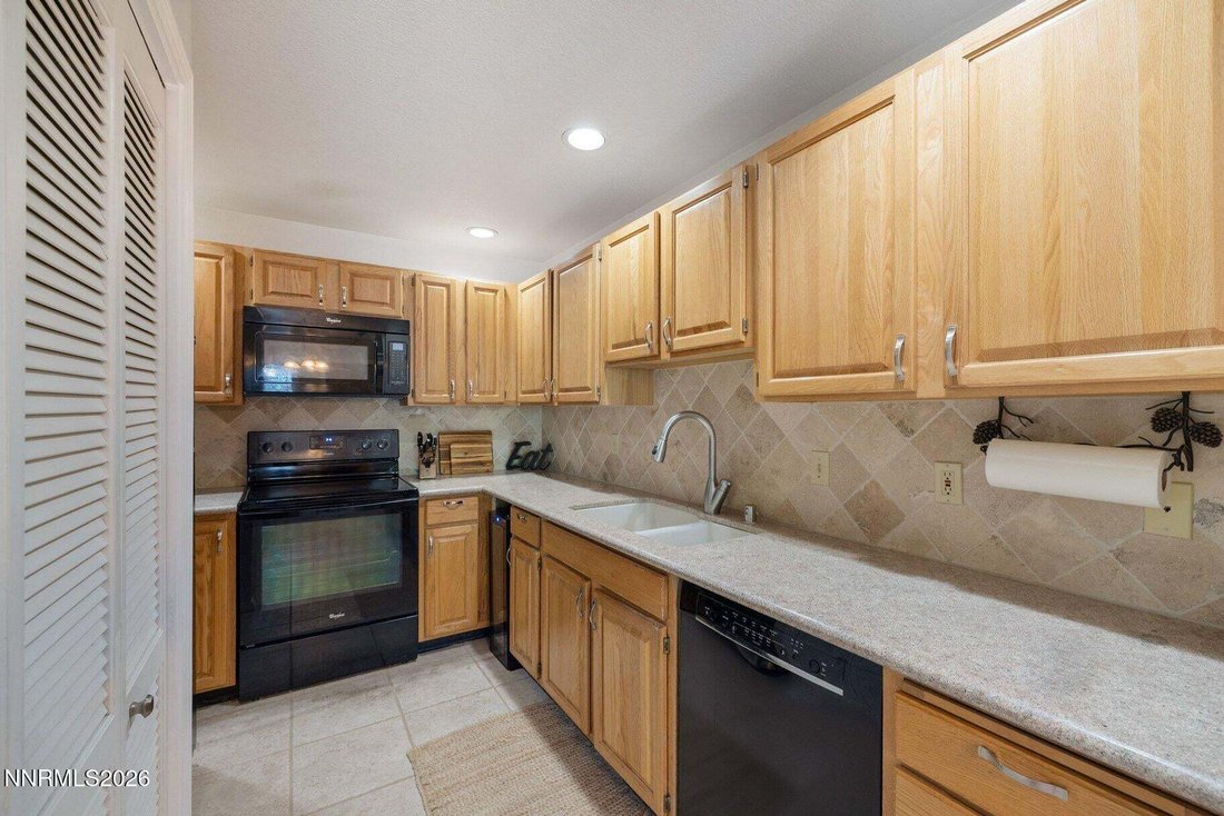Condo in Incline Village, Nevada, United States 2 - 19002854