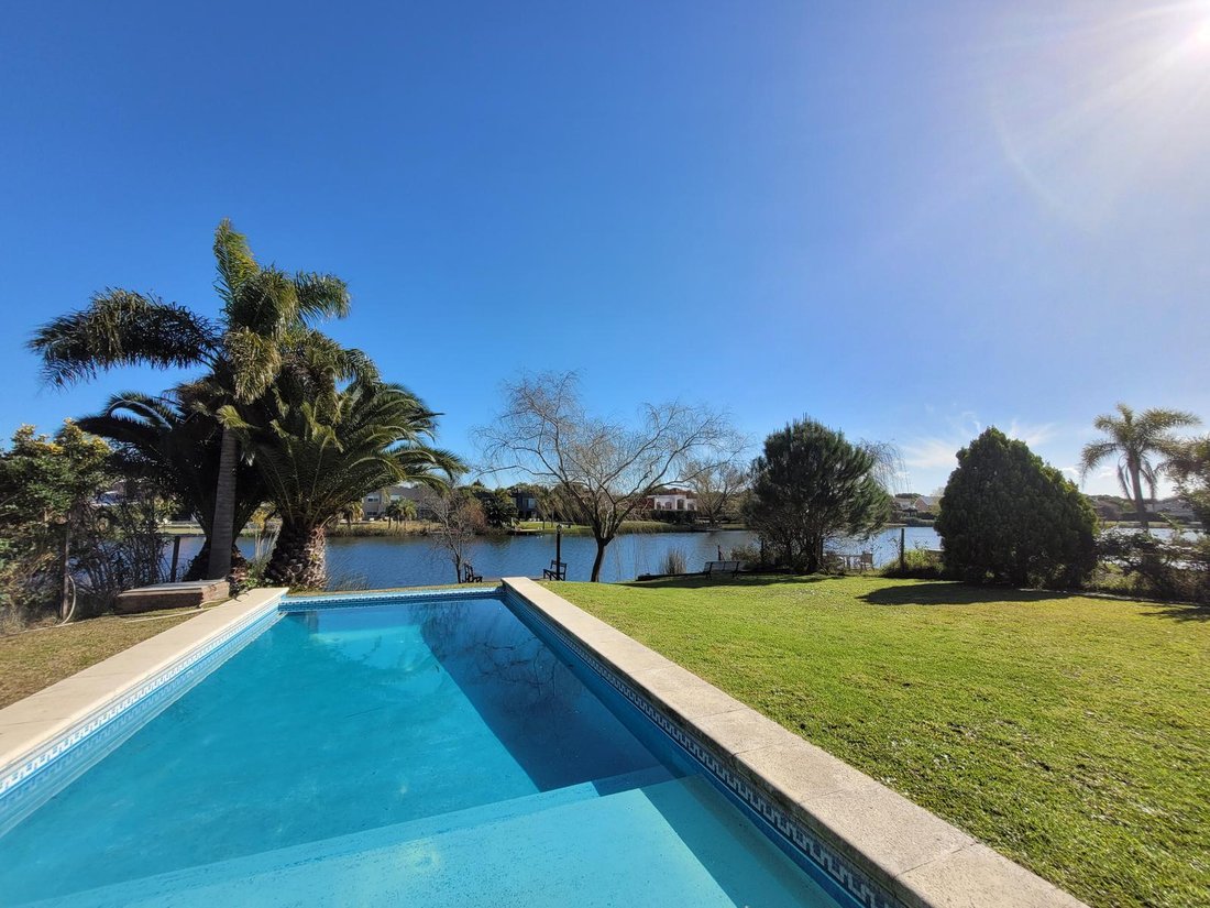House in Tigre, Buenos Aires Province, Argentina 2 - 19002342