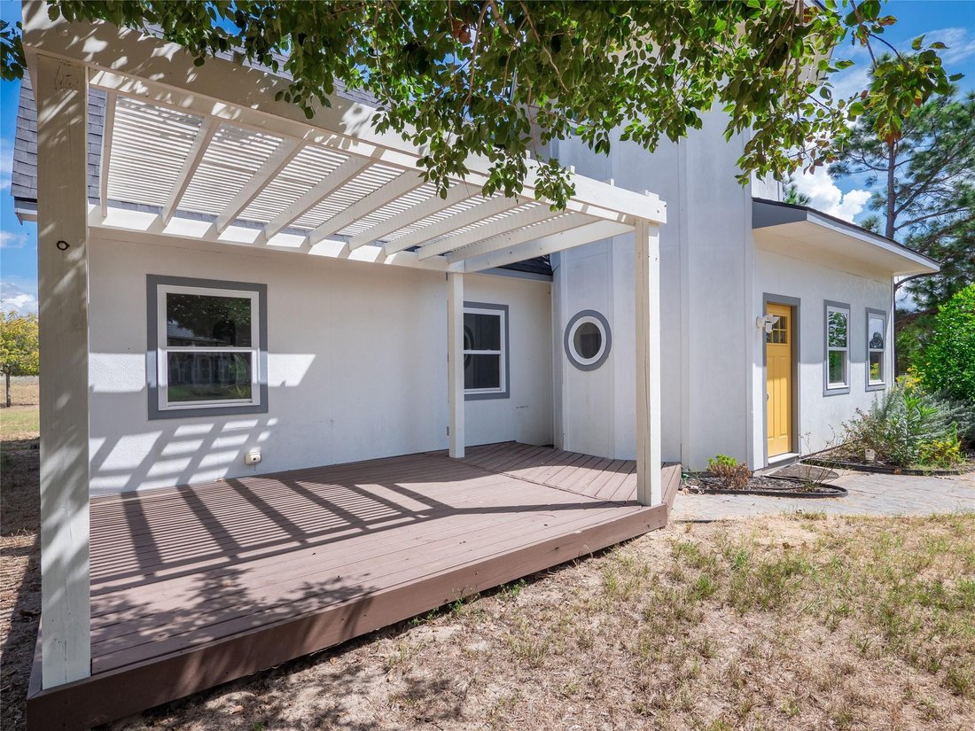 House in McDade, Texas, United States 4 - 19003519