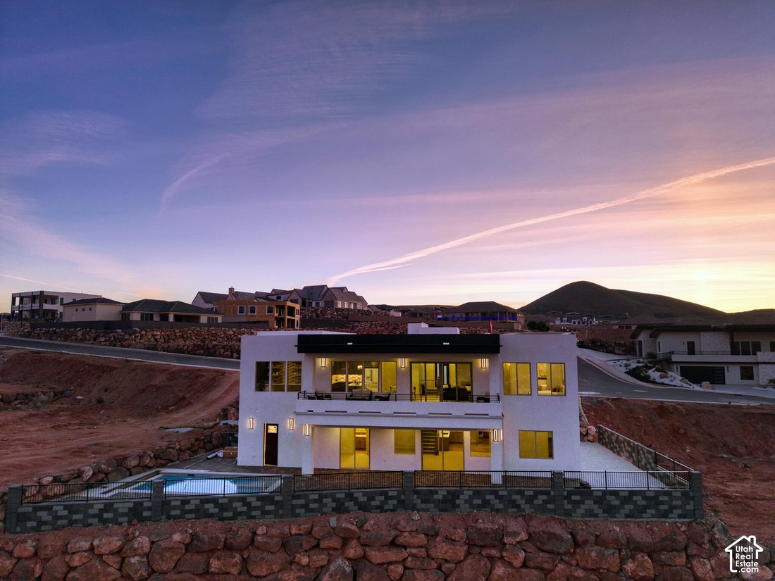 Maison à Hurricane, Utah, États-Unis 3 - 18353870