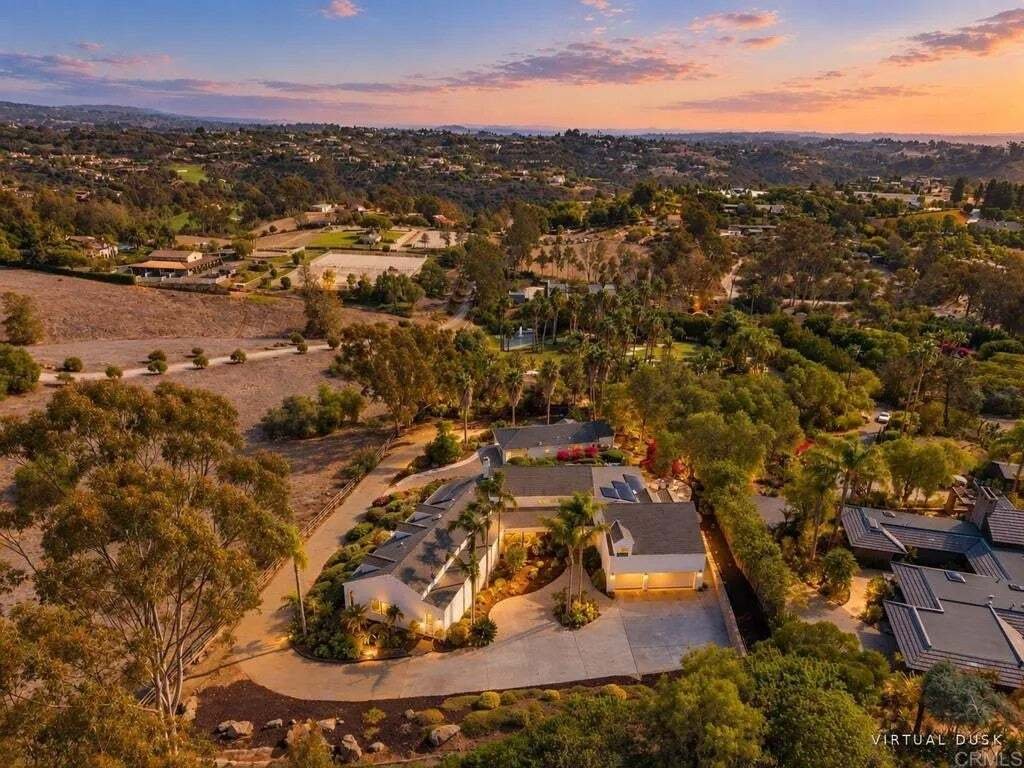 Casa en Encinitas, California, Estados Unidos 2 - 18995902