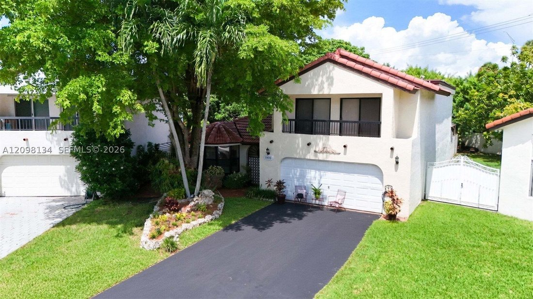 House in West Miami, Florida, United States 2 - 19003602