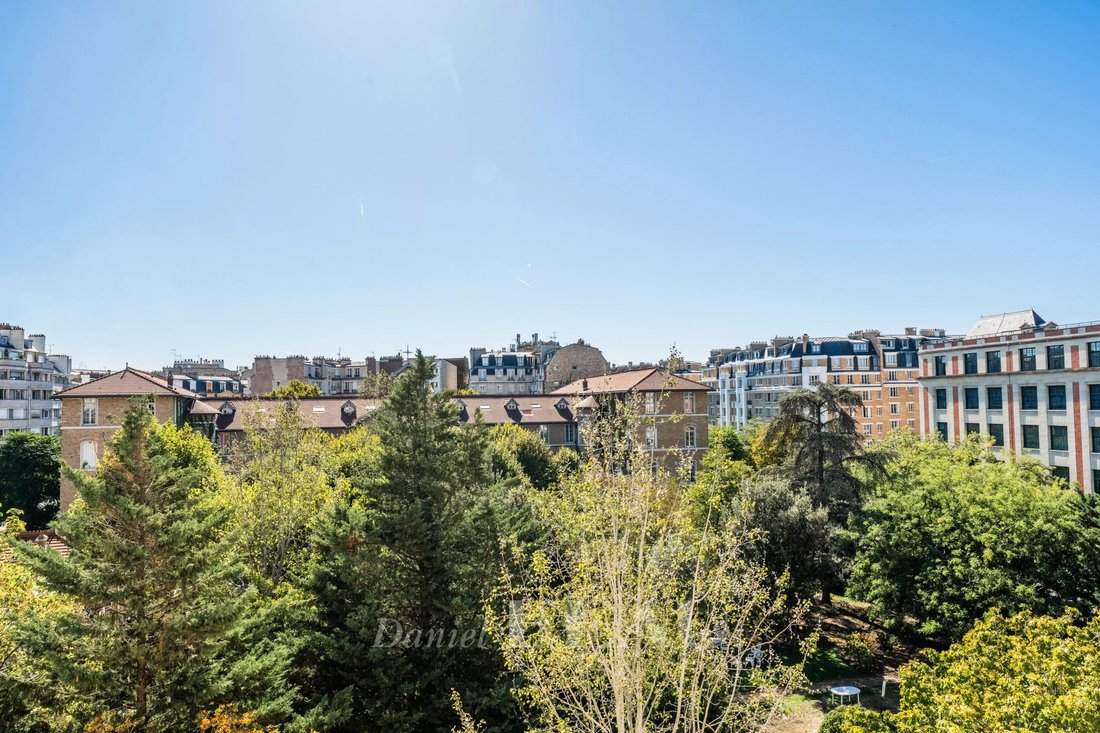 Apartment in Auteuil Sud, Paris 16e Arrondissement, Paris 1 - 19000799