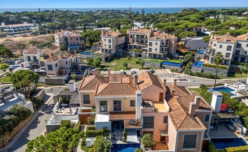 Maison de ville à Vale do Lobo, Almancil, Portugal 1