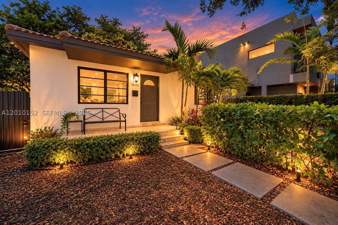 House in Miami, Florida, United States 4 - 17812351