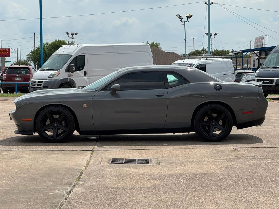 Coupe in Houston, TX, United States 5 - 19002068