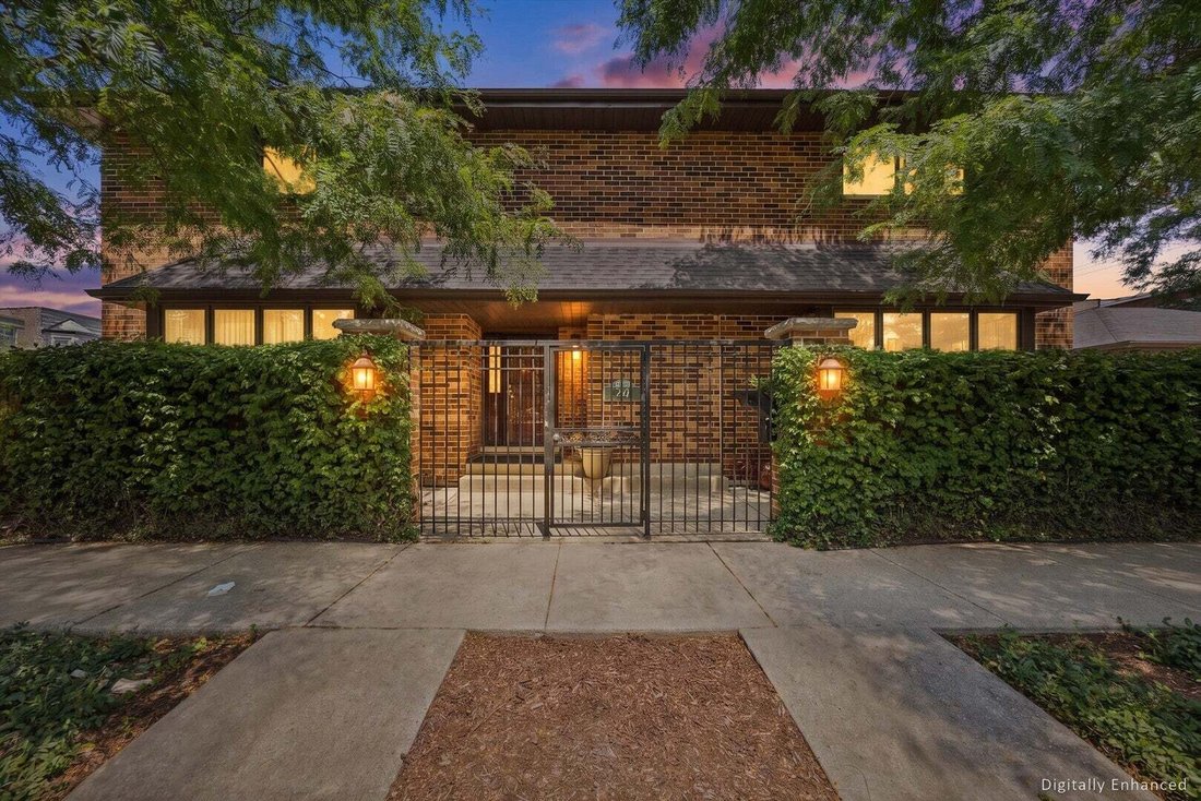 House in Chicago, Illinois, United States 1 - 19003983