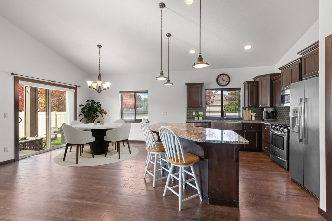 House in Coeur d'Alene, Idaho, United States 3 - 19002195