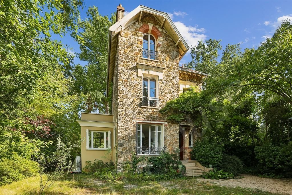 House in Chateau de Vaucresson, Vaucresson, France 3 - 19004625