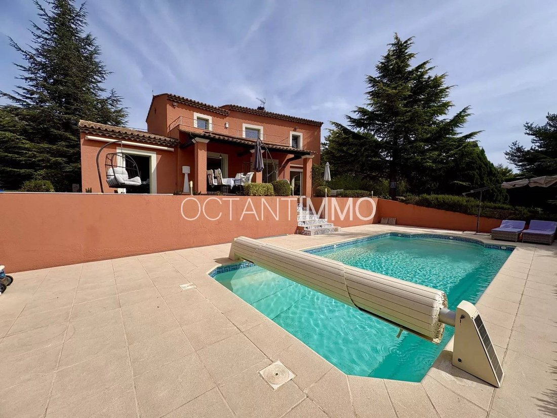 Casa a Saint-Vallier-de-Thiey, Provenza-Alpi-Costa Azzurra, Francia 1 - 18996447
