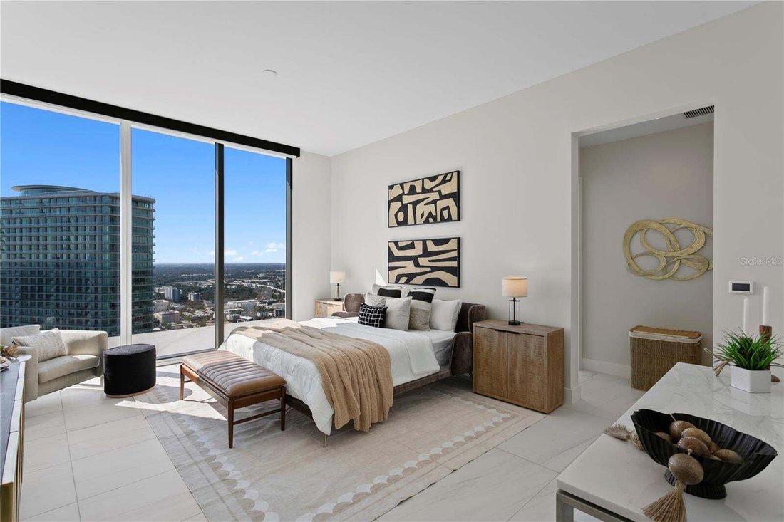 Condo in St. Petersburg, Florida, United States 4 - 19003454