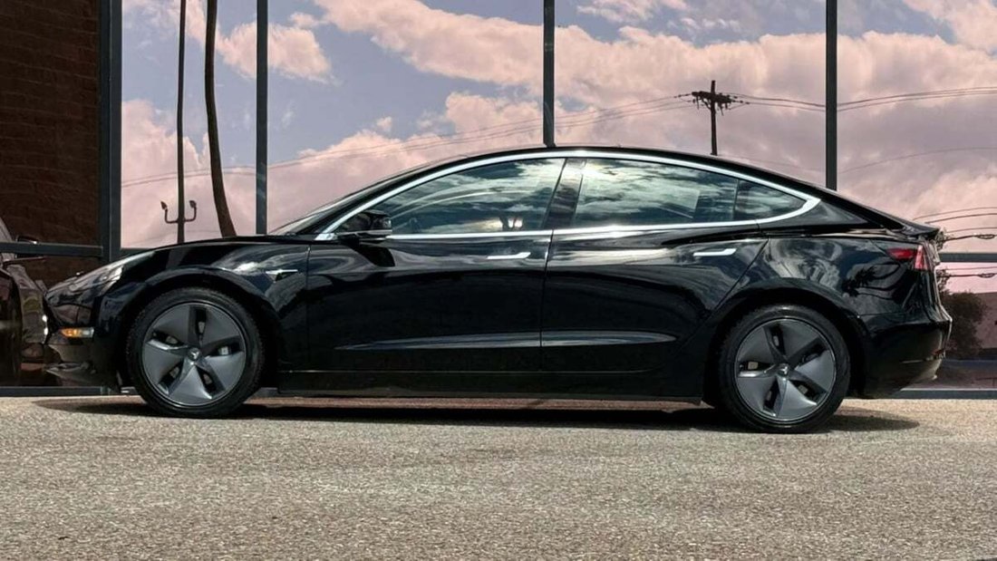 Sedan in Tucson, AZ, United States 5 - 19001320