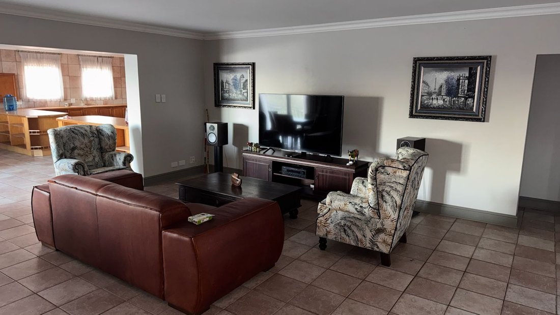 Country House in Nelson Mandela Bay Metropolitan Municipality, Eastern Cape, South Africa 2 - 19006522