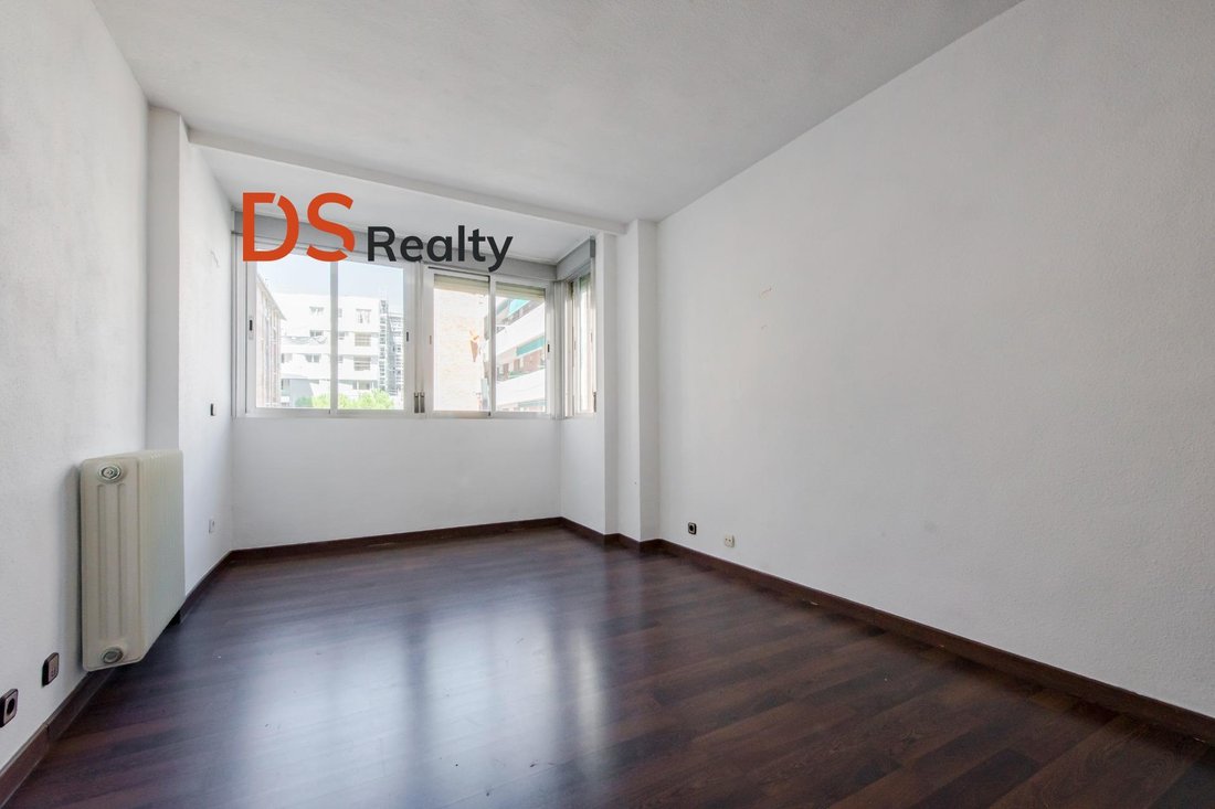Apartment in Pozuelo de Alarcon, Comunidad de Madrid, Spain 2 - 19005104