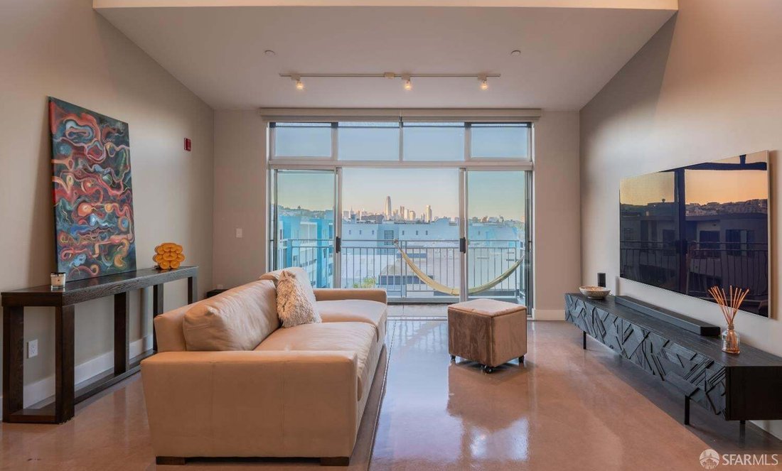 Condo in San Francisco, California, United States 3 - 19006435