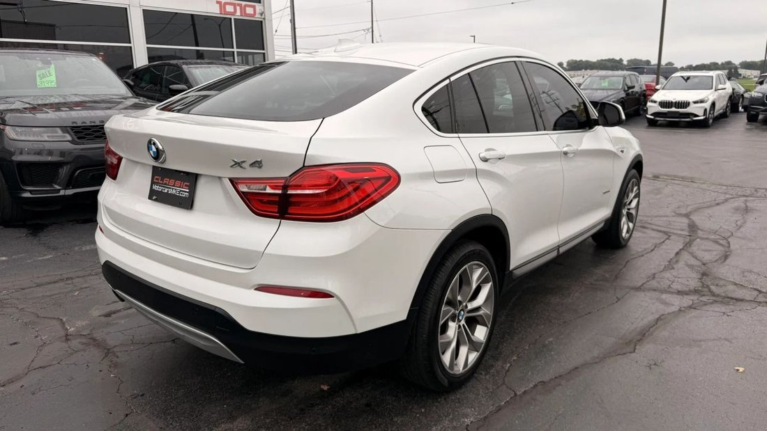 Suv in Milwaukee, WI, United States 3 - 19008058