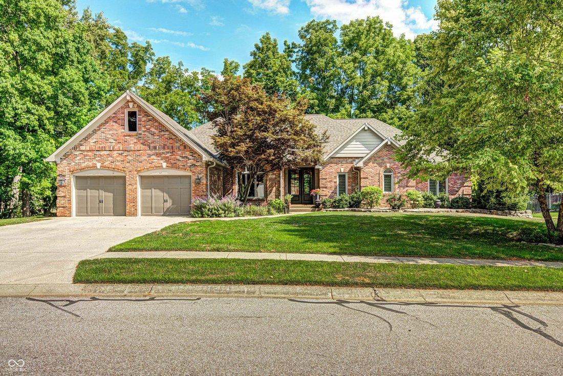 House in Greenwood, Indiana, United States 1 - 19006393