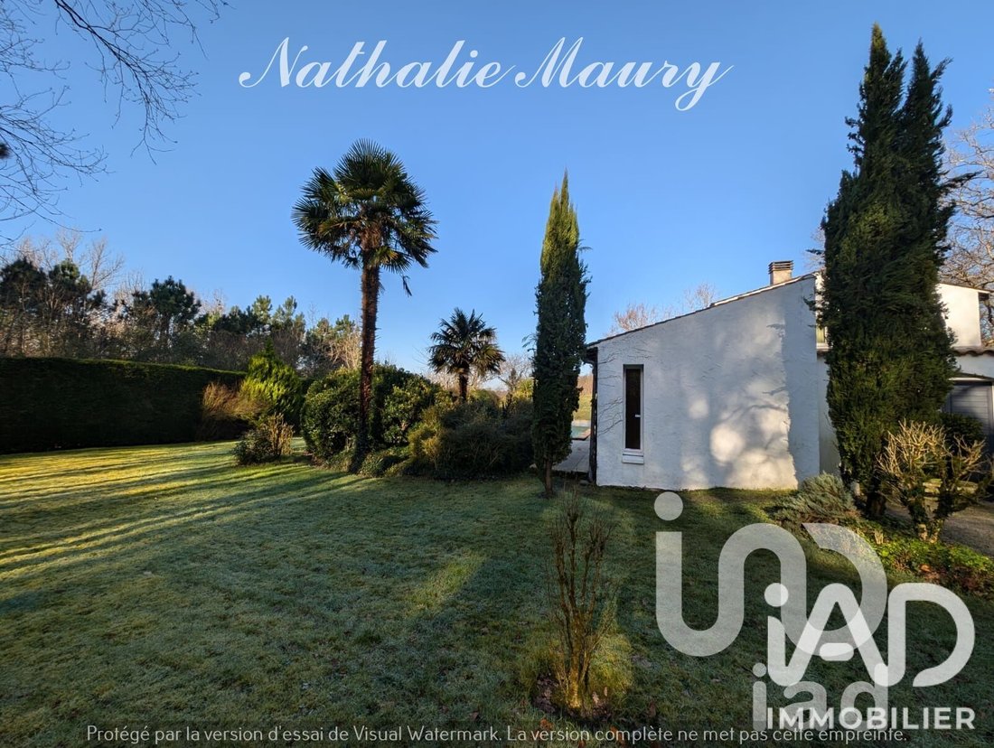 House in Breuillet, Nouvelle-Aquitaine, France 3 - 19008465