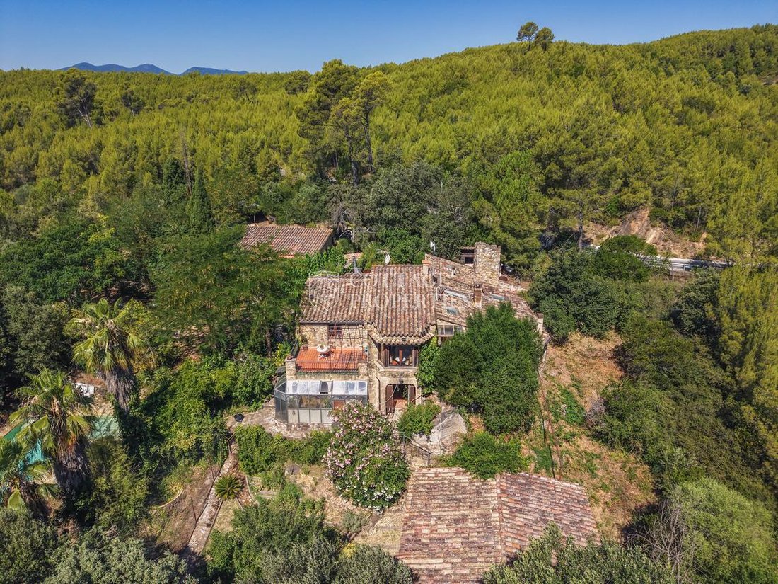 Finca in Terrades, Catalonia, Spain 3 - 18352493